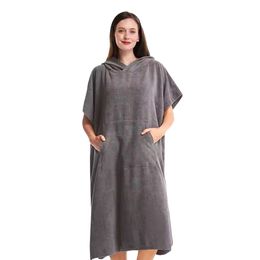 Lysbildefremvisning - Badeponcho for voksne