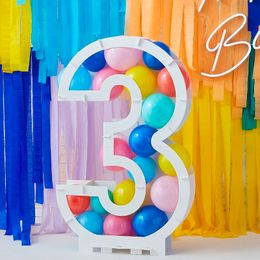 Bildspel - Ballongbox Siffra Vit