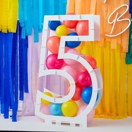 Bildspel - Ballongbox Siffra Vit