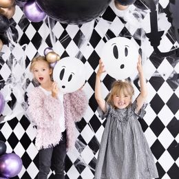 Diaesitys - Ilmapallot Halloween Itsevalaisevat