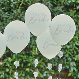 Bildspel - Ballongkit Team Bride Floral