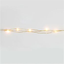 Bildspel - Batteridriven LED Ljusslinga Guld