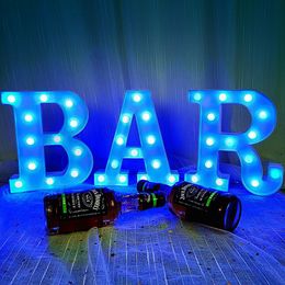 Lysbildefremvisning - Bokstav med LED-belysning RGB