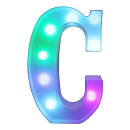 Lysbildefremvisning - Bokstav med LED-belysning RGB