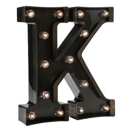 Diaesitys - Musta Kirjain LED-valaistuksella