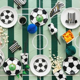 Lysbildefremvisning - Bordduk Fotballbane