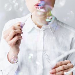 Lysbildefremvisning - Bryllupsbobler Hjerte Hvid