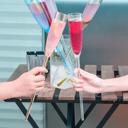 Lysbildefremvisning - Champagneglas uden Fod