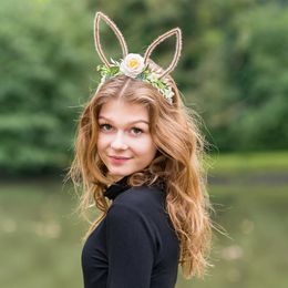 Bildspel - Diadem Kaninöron med Blommor