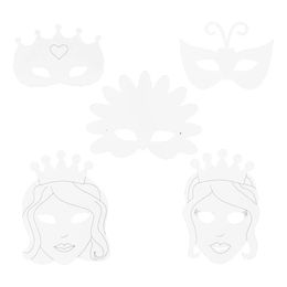 Bildspel - DIY Äventyrsmasker