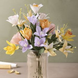 Bildspel - DIY Kit Crepepapper Blommor