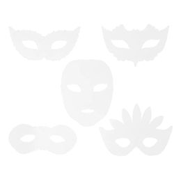 Bildspel - DIY Teatermasker