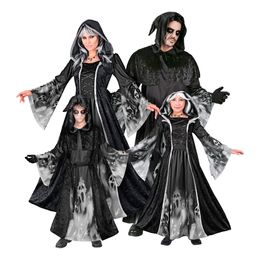 Lysbildefremvisning - Døden Spøgelsespige Kostume