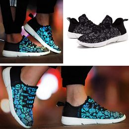 Lysbildefremvisning - Fiberoptiske LED Sko Sorte