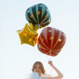 Diaesitys - Folioilmapallo Sirkus Punainen