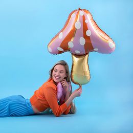 Bildspel - Folieballong Gyllende Svamp