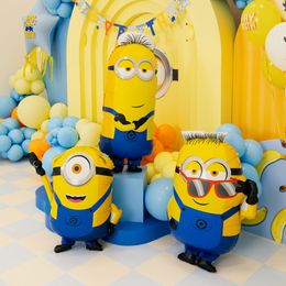 Bildspel - Folieballong Minion Tim