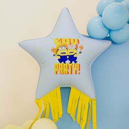 Bildspel - Folieballong Minions Stjärna med Tassles