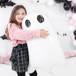 Lysbildefremvisning - Folieballon Spøgelse