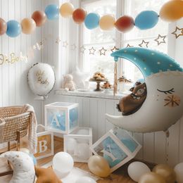 Lysbildefremvisning - Folieballon Bamse på Månen