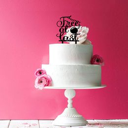 Lysbildefremvisning - Free At Last Kagedekoration