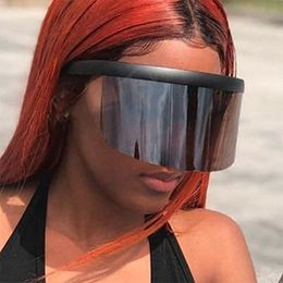 Diaesitys - Futuristiset Lasit