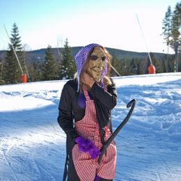 Bildspel - Gammal Häxa med Scarf Mask