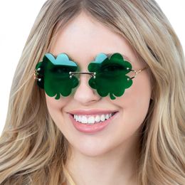 Lysbildefremvisning - Briller Firkløver