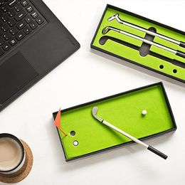 Lysbildefremvisning - Skrivebordsgolf med Penner Deluxe