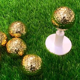 Bildspel - Guldfärgad Golfboll