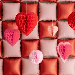 Bildspel - Honeycombs Hjärtan Hängande Dekoration