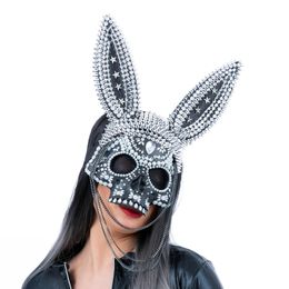 Kaninmaske Dødningehode med Nagler og Kjettinger