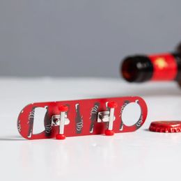 Bildspel - Kapsylöppnare Skateboard