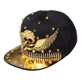 Keps Dope med Nitar Svart/Guld