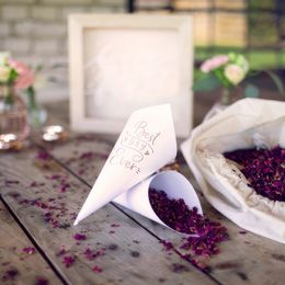 Lysbildefremvisning - Konfettitut Best Day Ever