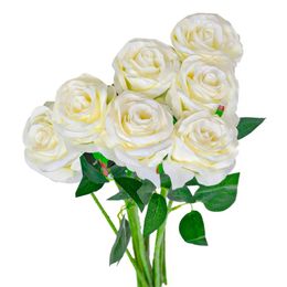 Lysbildefremvisning - Kunstige Roser i Buket