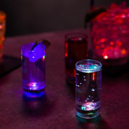 Lysbildefremvisning - LED Shotglas
