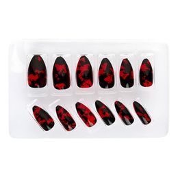 Bildspel - Lösnaglar Svarta med Blod