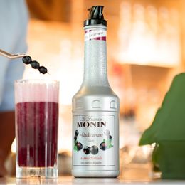 Lysbildefremvisning - Monin Blackcurrant Purée