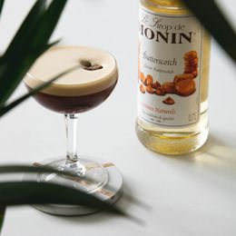 Bildspel - Monin Butterscotch Syrup