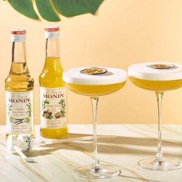 Lysbildefremvisning - Monin Passionfruit Syrup 25 cl
