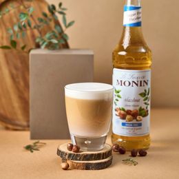 Lysbildefremvisning - Monin Sukkerfri Hazelnut Sirup