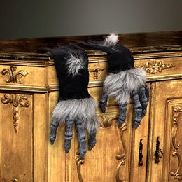 Lysbildefremvisning - Monsterhænder Rekvisit