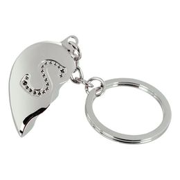 Lysbildefremvisning - Nøglering Halvt Hjerte med Bogstav