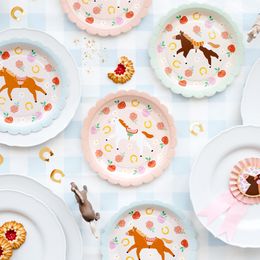 Bildspel - Pappersduk Schackrutig med Hästar