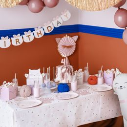 Bildspel - Pappersduk Tassar