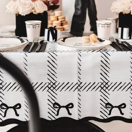 Bildspel - Pappersduk Rosett