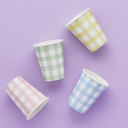 Lysbildefremvisning - Pappkopper Gingham