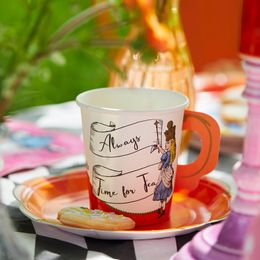 Lysbildefremvisning - Papkrus Tea Party Alice Wonderland