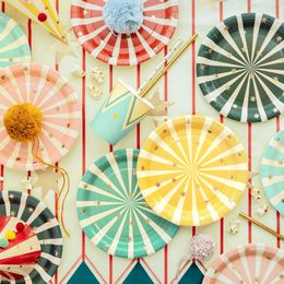 Bildspel - Pappersassietter Cirkus